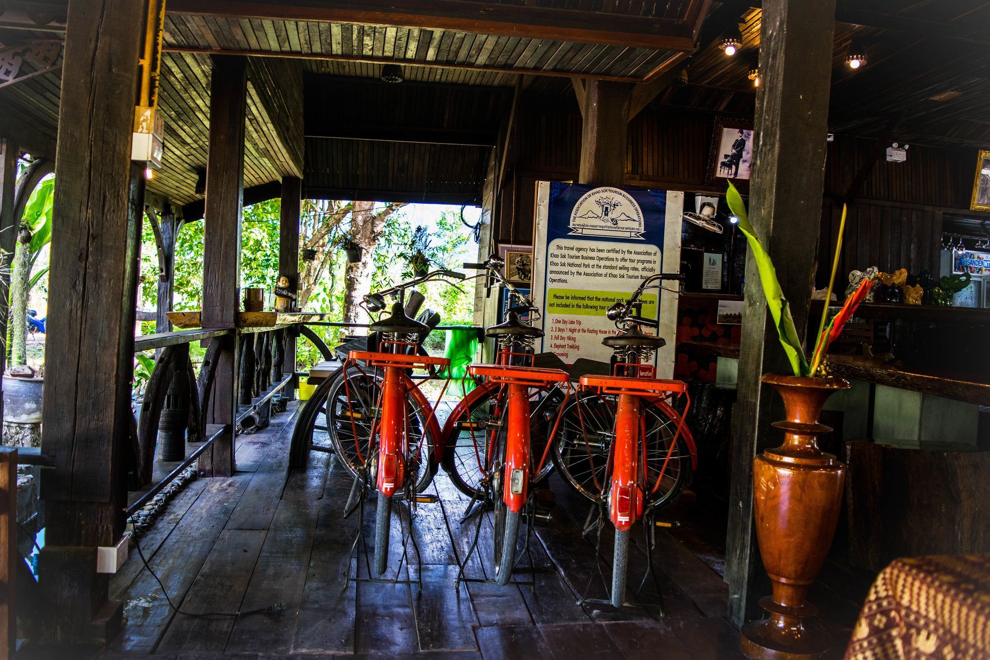 Montania Lifestyle Hotel Phanom Exterior photo